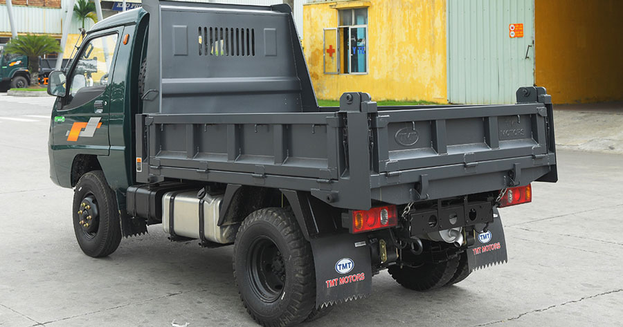 Kích thước tổng thể: 4180x1650x2000 (mm). Tải trọng cho phép: 990kg/2980kg.