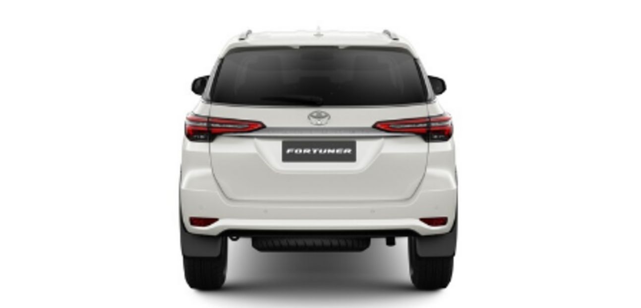 Đánh giá Toyota Fortuner máy xăng: Vận hành, tiện nghi và giá bán
