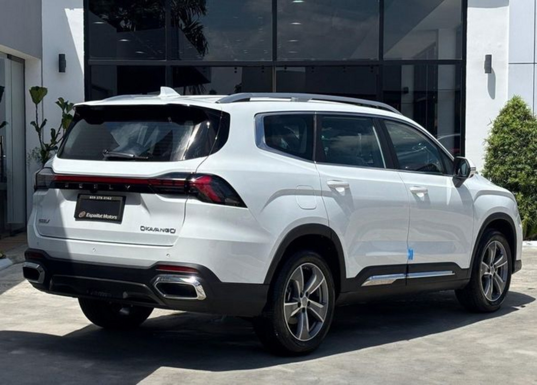 SUV 7 chỗ Geely Okavango sắp về Việt Nam, giá dưới 800 triệu