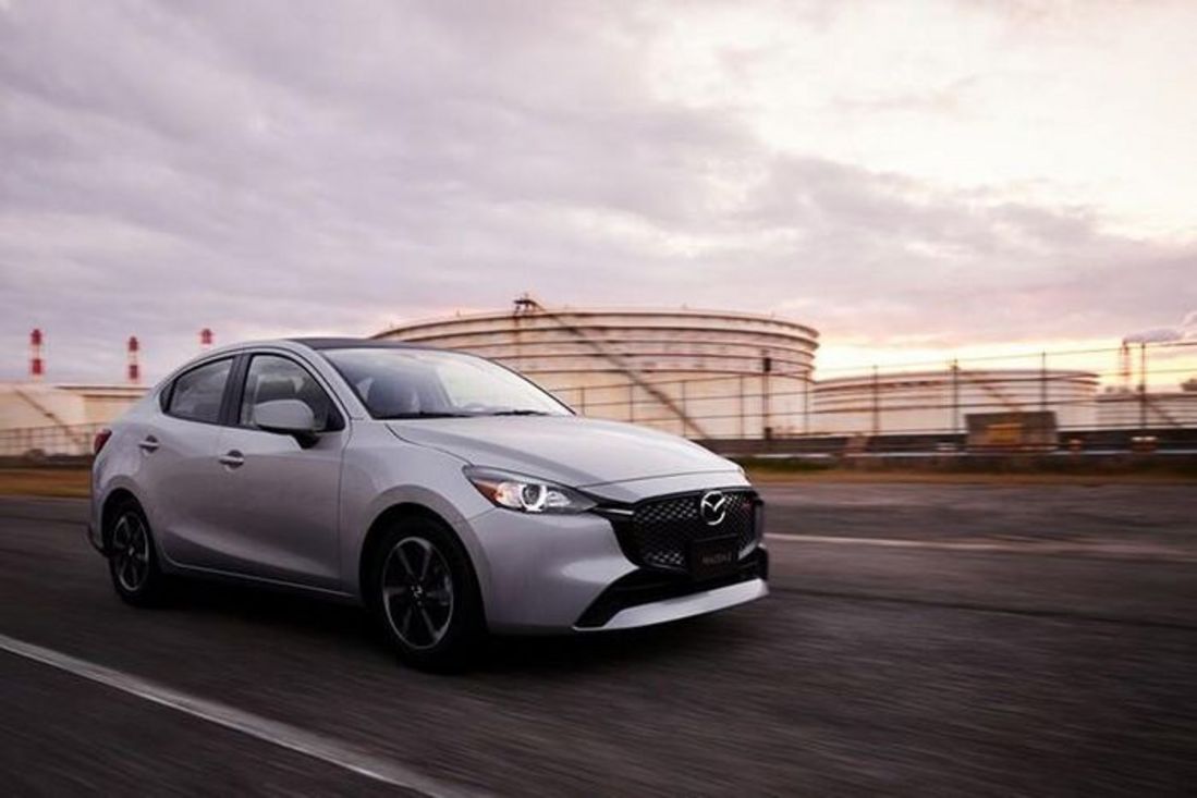 Giá xe Mazda2 2026: Lăn bánh và thông số tháng 5/2026