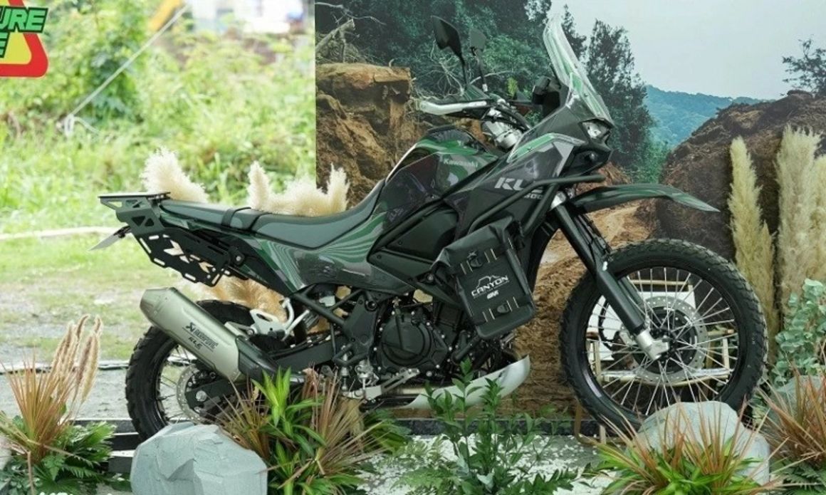 Kawasaki KLE500 ABS 2026 ra mắt Việt Nam, giá từ 174,9 triệu