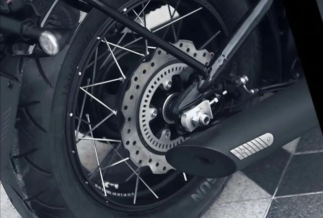 Letbe Punk 500 ra mắt với loạt trang bị cao cấp giá rẻ
