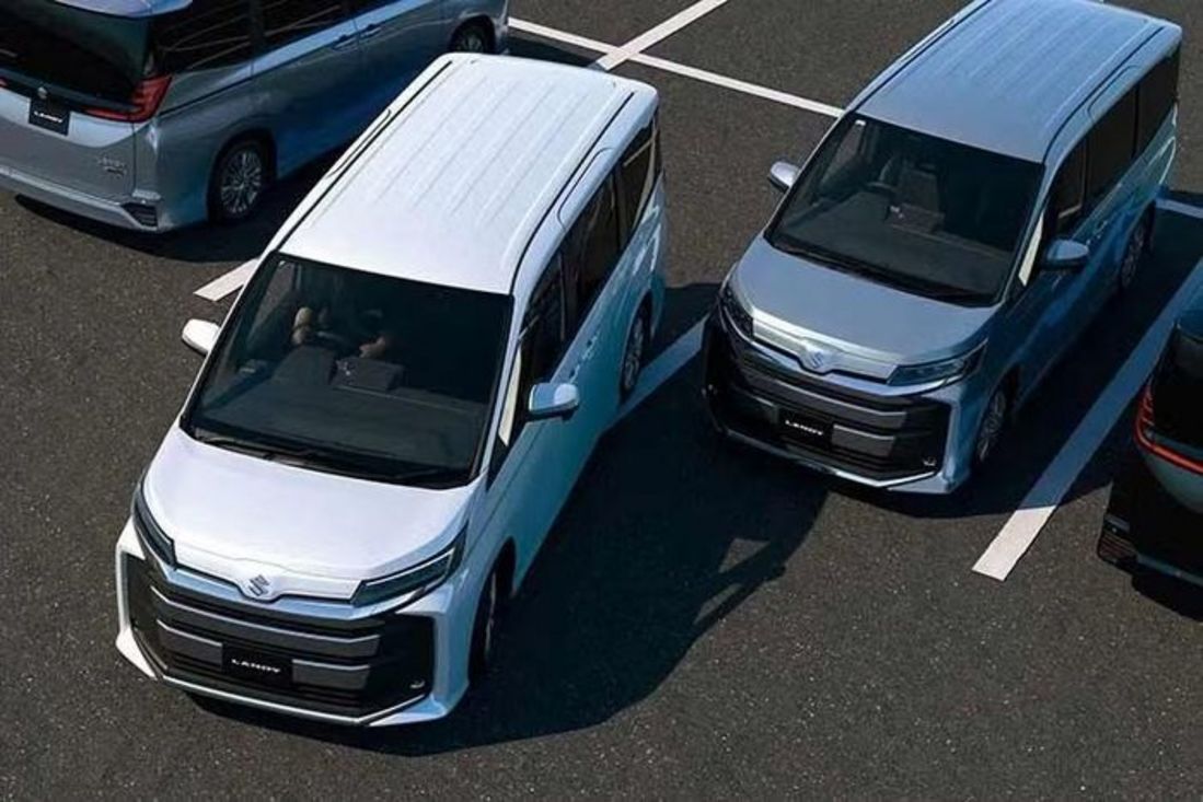 Suzuki Landy 2026 ra mắt: chỉ có bản hybrid, giá từ 769 triệu