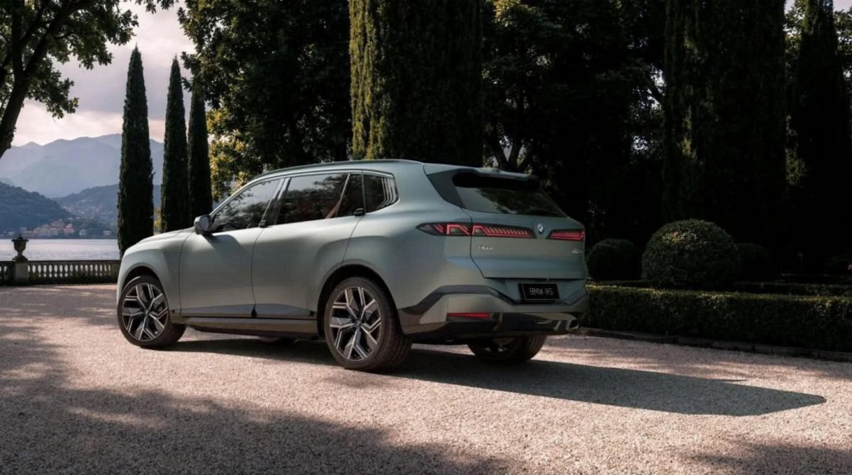 BMW X5 bản đặc biệt có trục cơ sở dài hơn cả X7